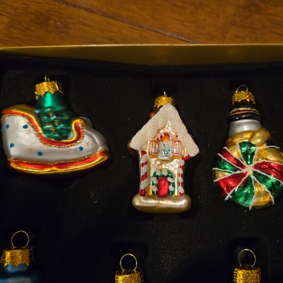 Miniature Christmas Ornaments - Picture 5 of 9